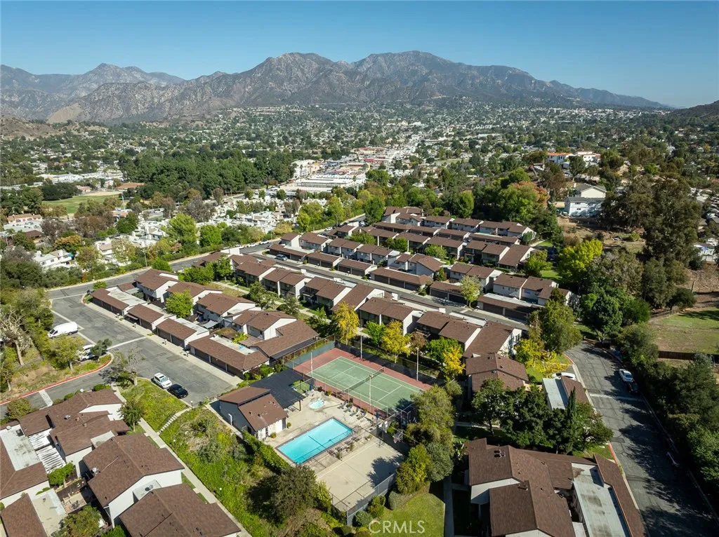 8736 Wyngate, Sunland, California 91040 home-pic-53